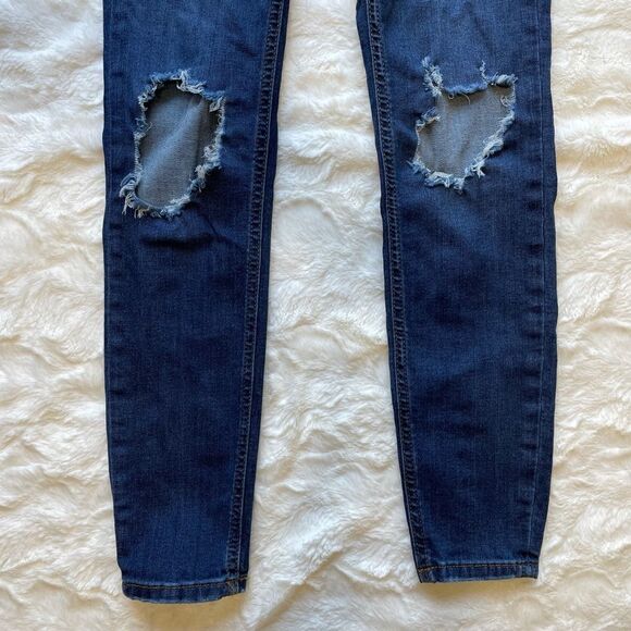 Free People Distressed Hi-Rise Skinny - Women’s 25 - Picture 4 of 11
